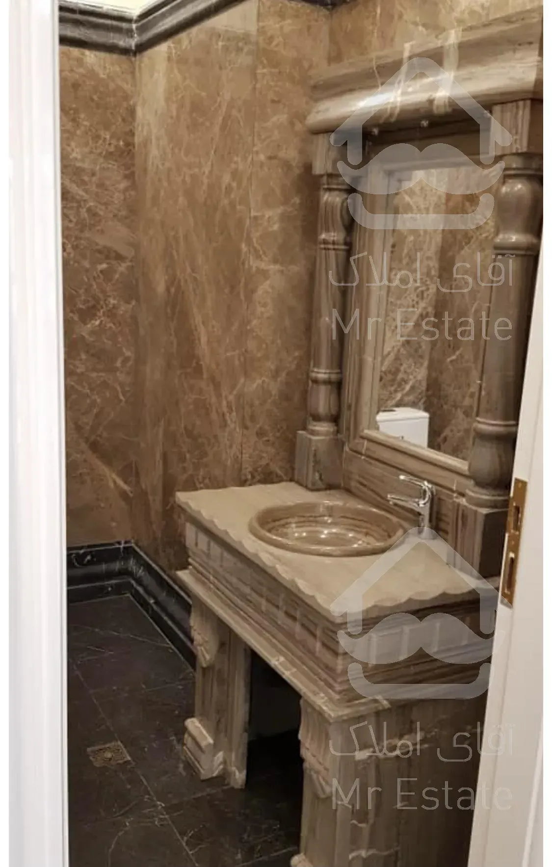 رهن و اجاره آپارتمان ۱۴۰ متری ۳ خوابه نیاوران کلید نخورده