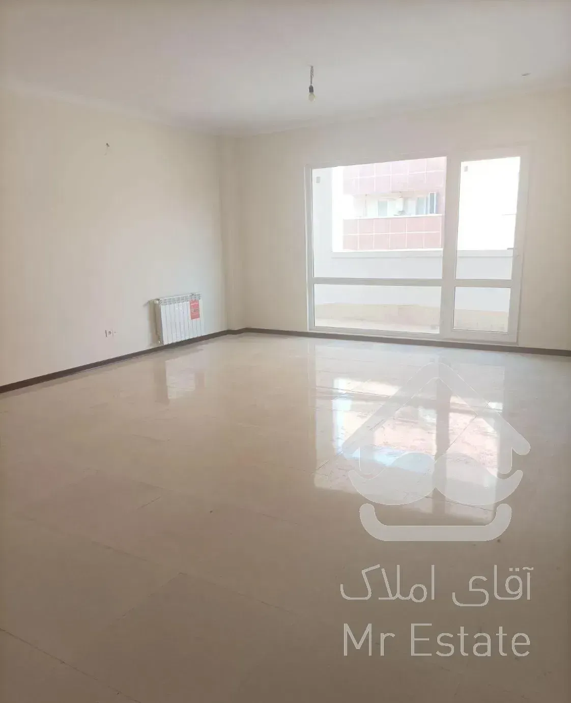 آپارتمان ۱۳۴متر ۳ خواب دریاچه چیتگر