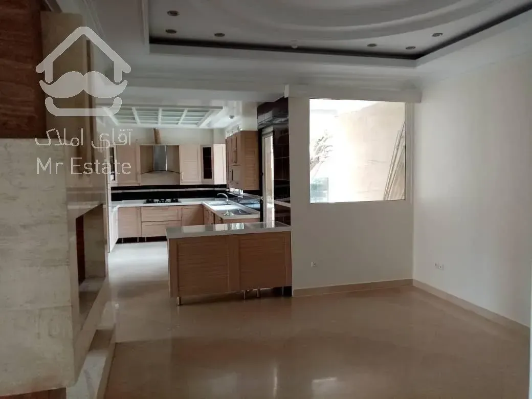 اجاره و رهن آپارتمان زعفرانیه 220  متر شیک