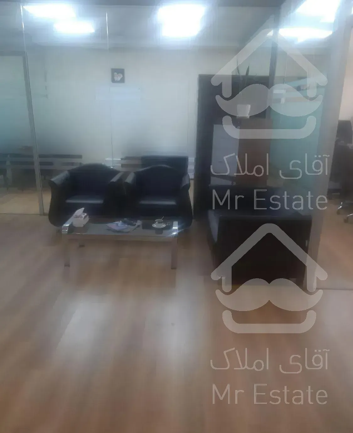 ۱۰۰متراداری،‌آبشار،کنتراست مال یاس۳، دریاچه چیتگر