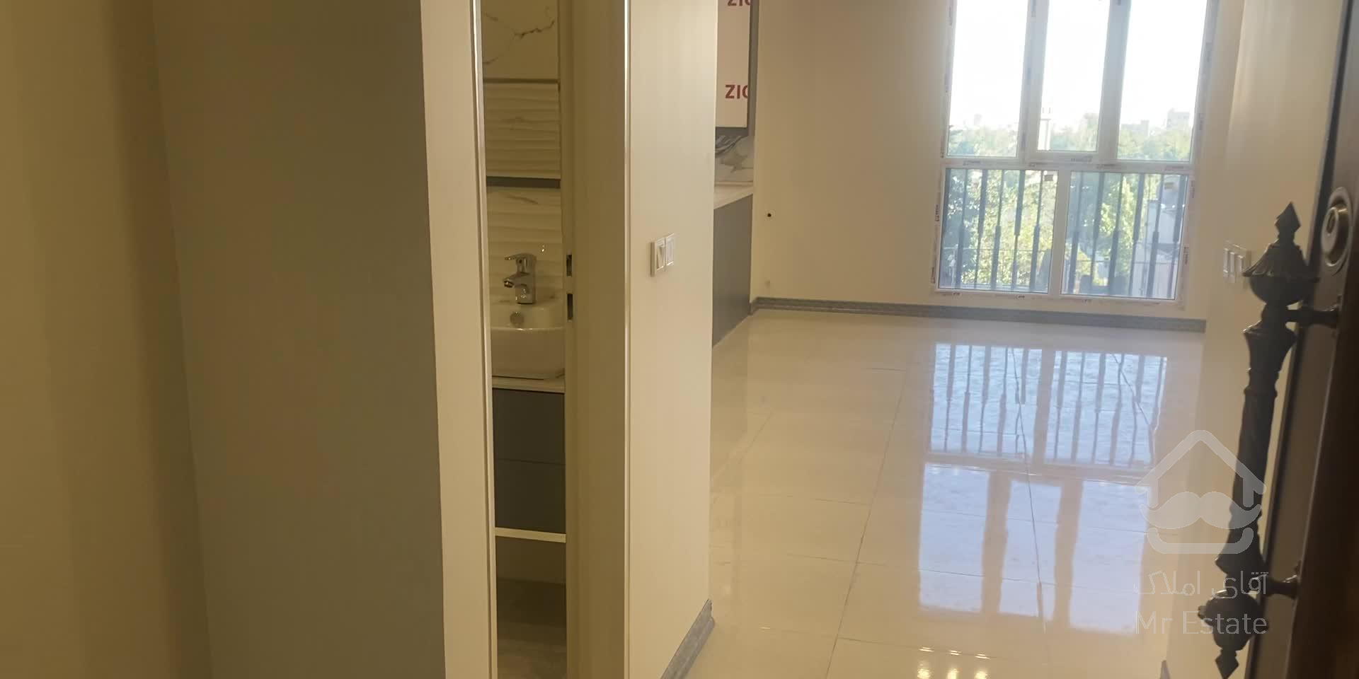 ۹۷متر ۲خوابه نوساز فولمشاعات عباس آباد