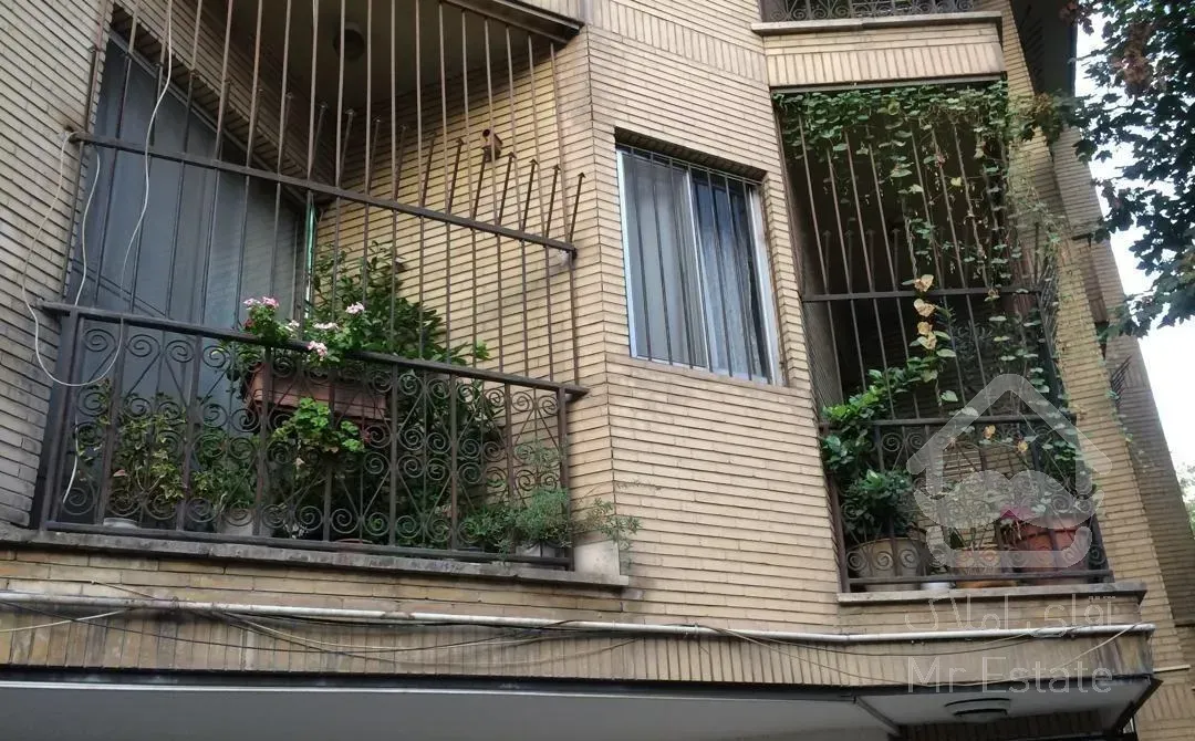 کامرانیه ۱۳۵ متر  قدرالسهمی