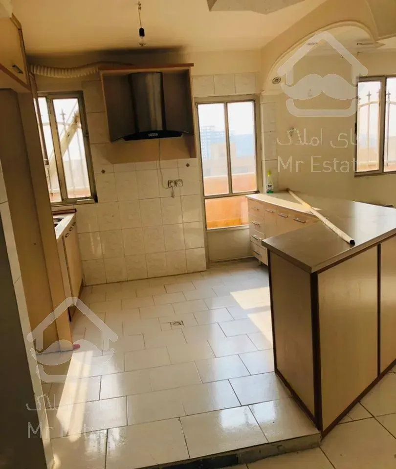 آپارتمان ۹۰ متری، دو خواب، سند تک برگ