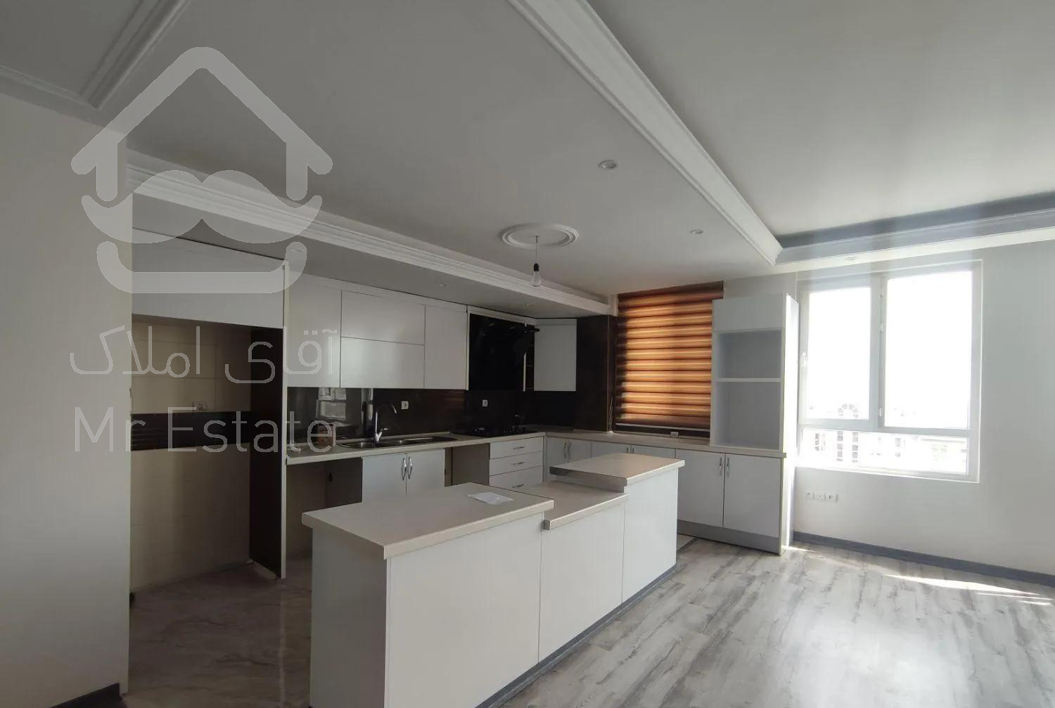 ۱۱۵ متر،۳خواب،پرده خور،فرساد شرقی