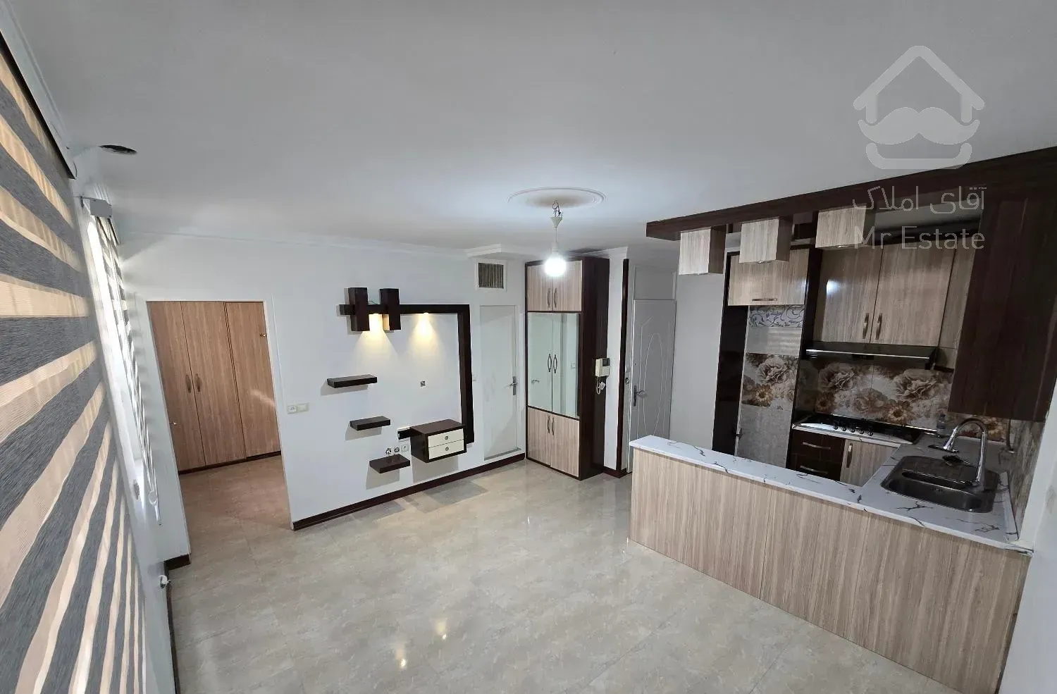 خ سرباز ۴۴متر+دو تا پارکینگ