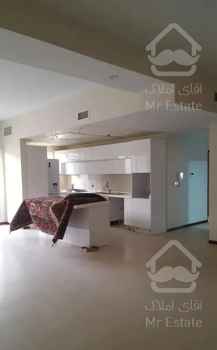 آپارتمان ۱۳۳متر کلیدنخورده ویو کوه آبشاربدون مشرف