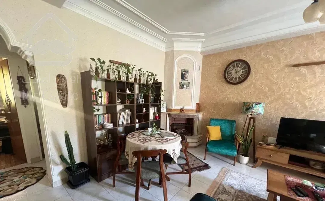 اجاره واحد آپارتمانی سر فلکه گاز