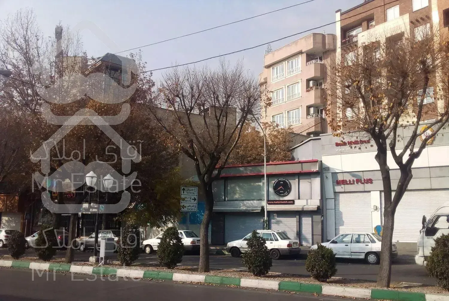 ۳۰متر مغازه بر خ باهنر