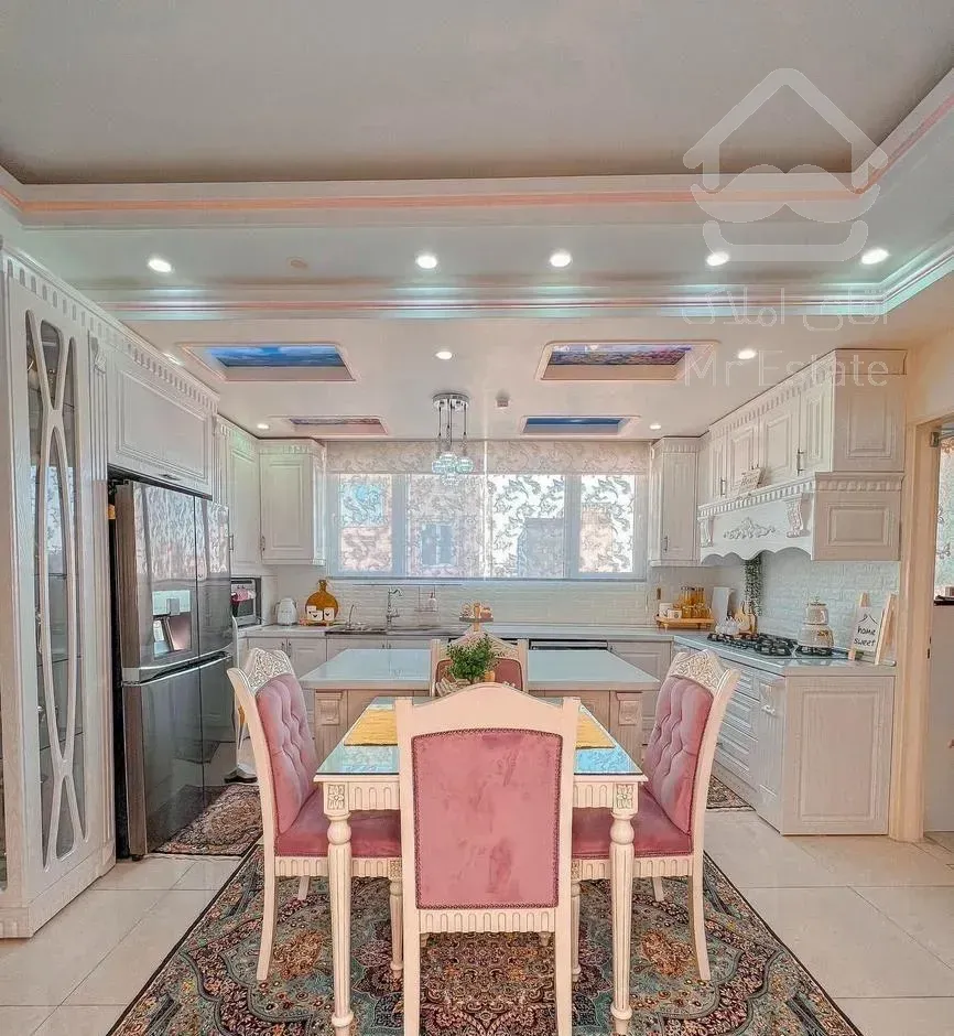 آپارتمان ۹۶ متری دوخواب طبقه ۴