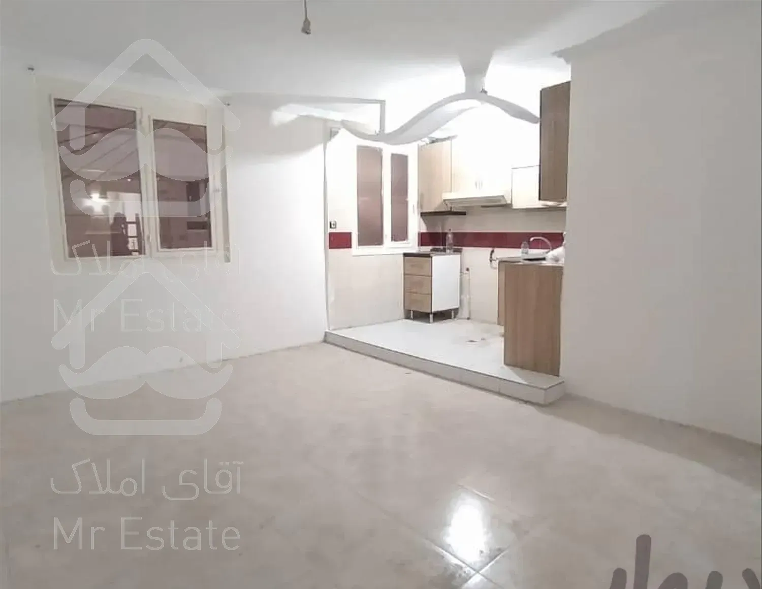 ۴۶متر/ تکخواب/ فول بازسازی/ اسانسوردار