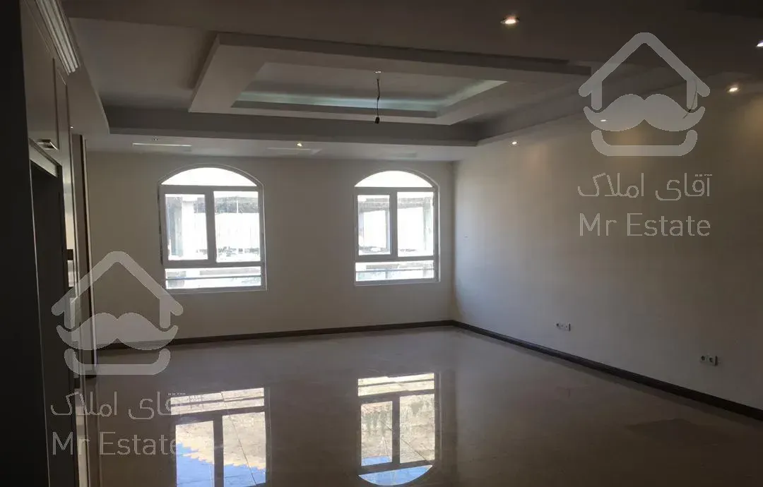 120 متر   میدان اسبی