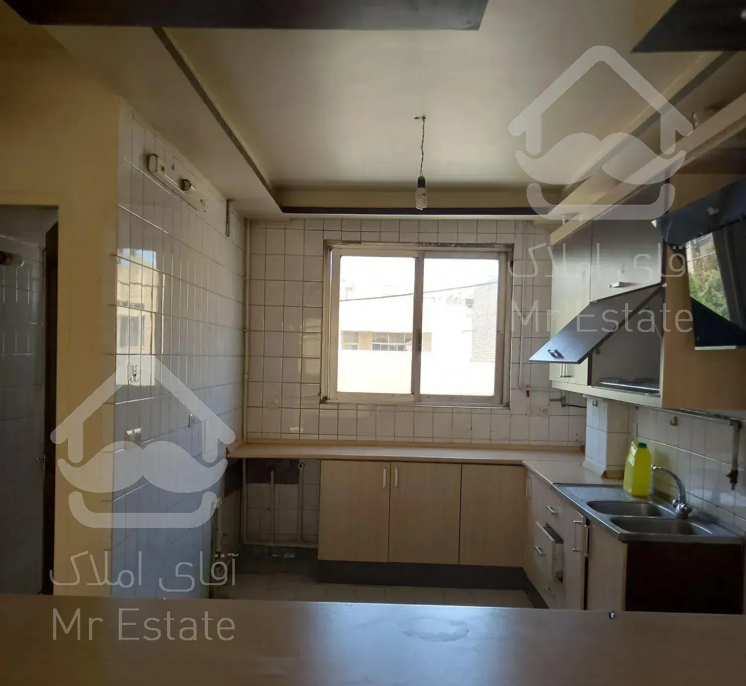 اجاره ۳خوابه خیابان ساحل رباط اول