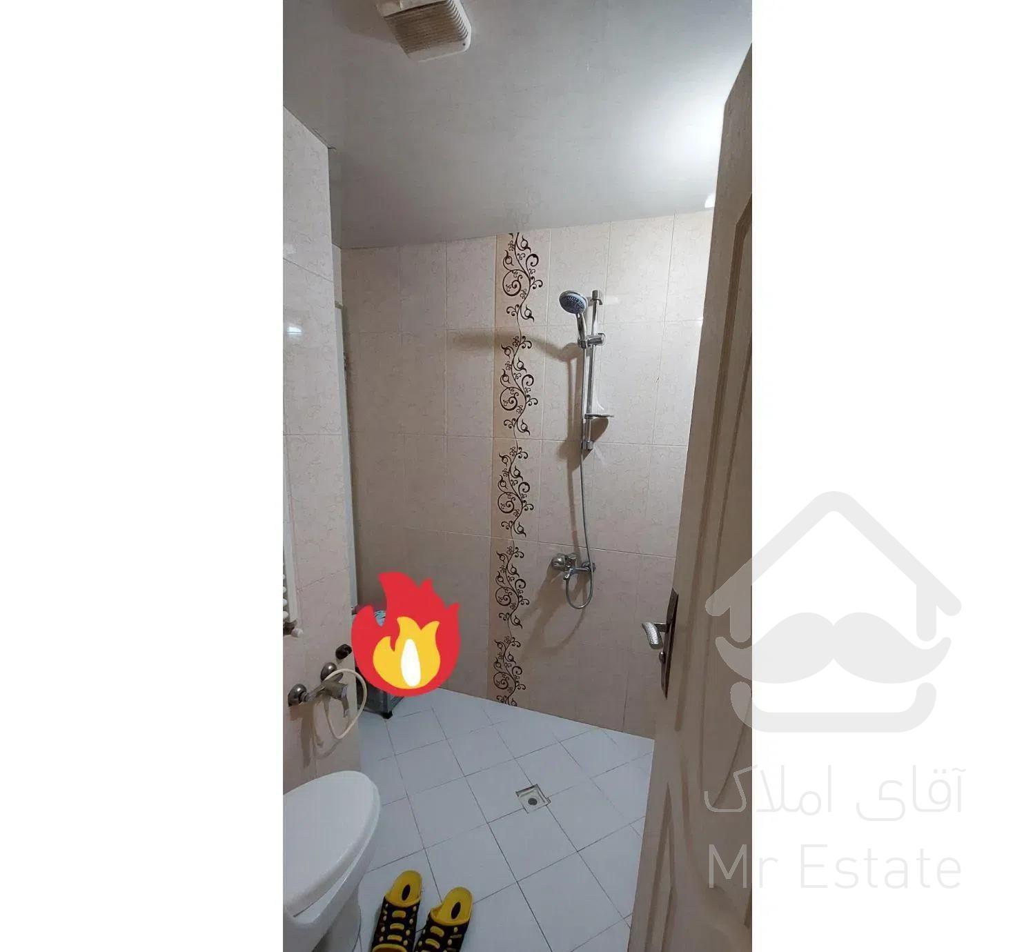 آپارتمان ۸۵ متری گلبرگ