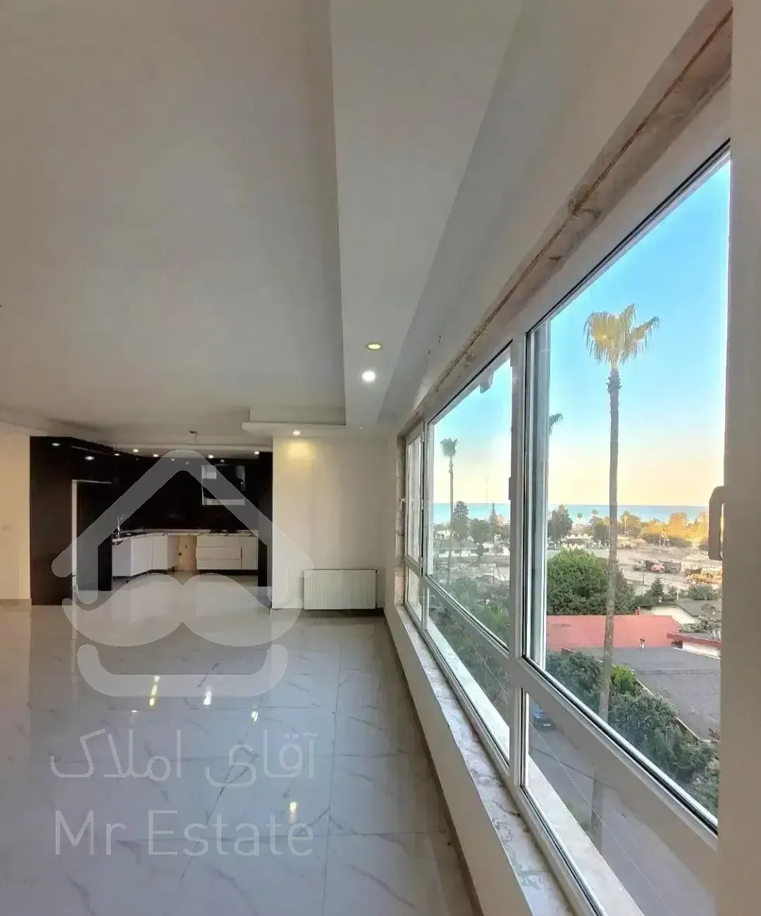 فرعی تاپ امام رضا * ۱۳۰متر طبقه بالا *ویودار