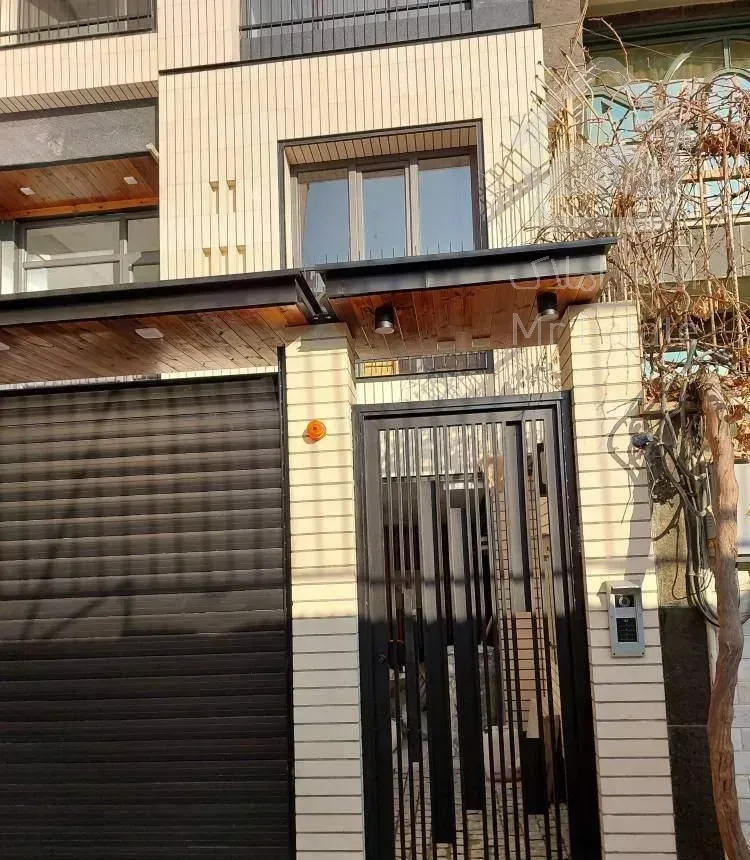 ۵۷ متر/نوساز/۱ خواب/فول امکانات/لاکچری