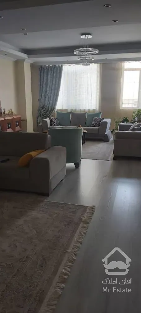 ۱۵۰ متر ۳ خواب ، فول امکانات ، جنت آباد جنوبی