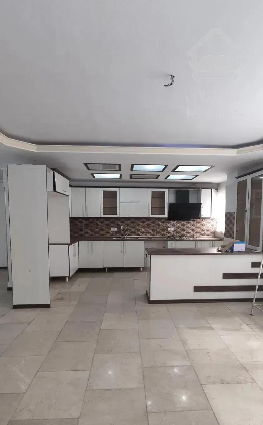 پونک اول اقبالپور120مترفول3خاب/کم واحد/دسترسی*قشنگ