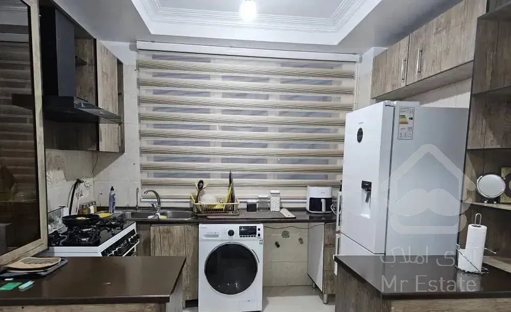 ۶۵متر/تکواحدی/آسانسور /بالکن