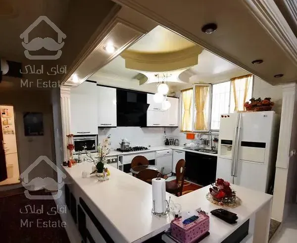 116 متر 3خواب/ فاز3/ در حد نوساز