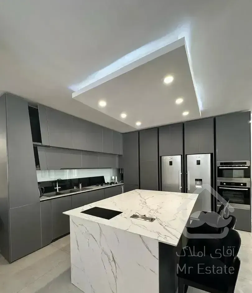 آپارتمان نوساز.بدون مشابه ویوو آزاد.سعادت آباد