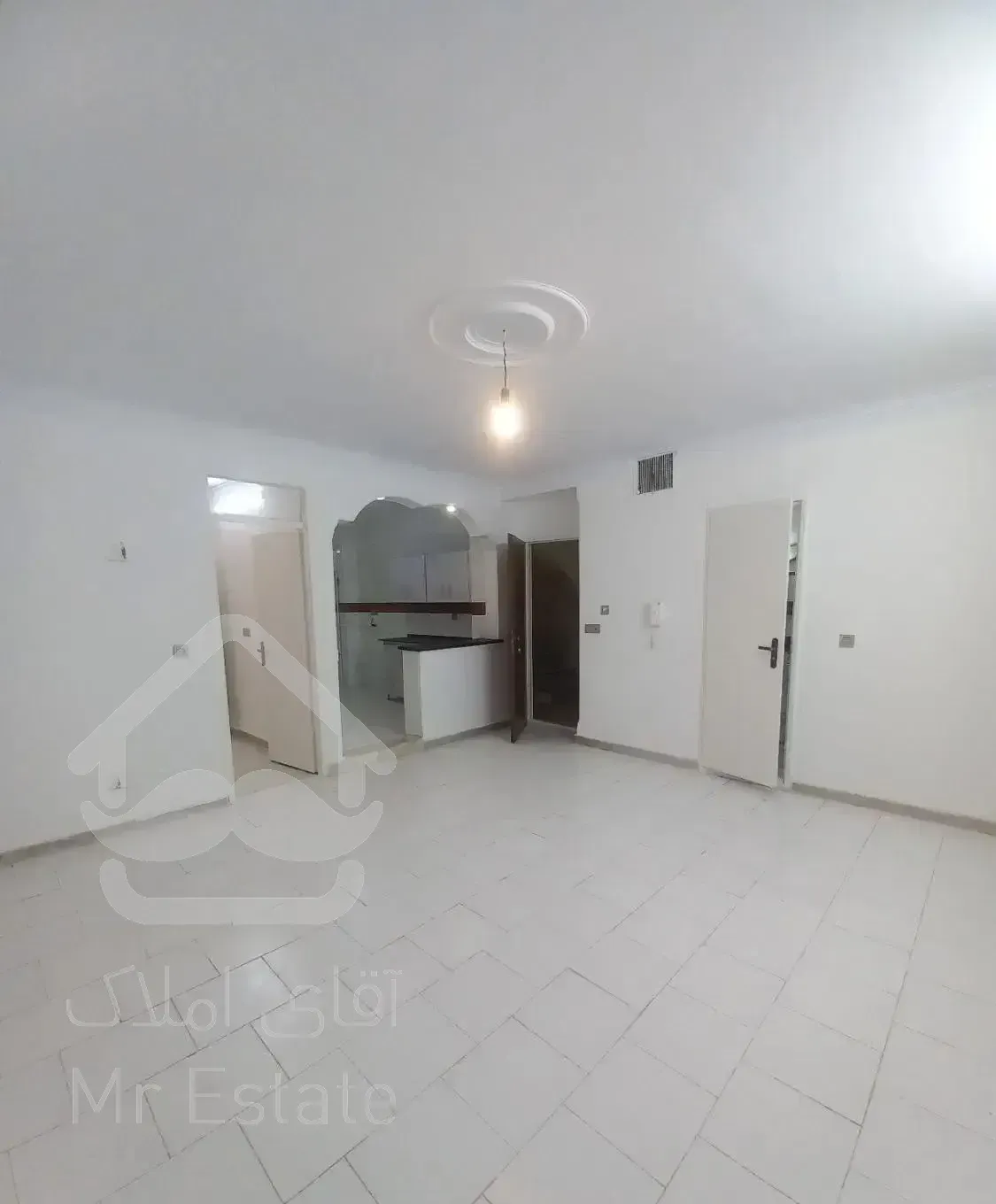 فروش  آپارتمان خ ولیعصر، امیریه صداقت ،