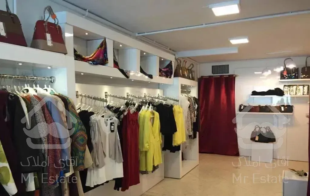 ١٥ مترمغازه تجاری و٣٠ متردفتر