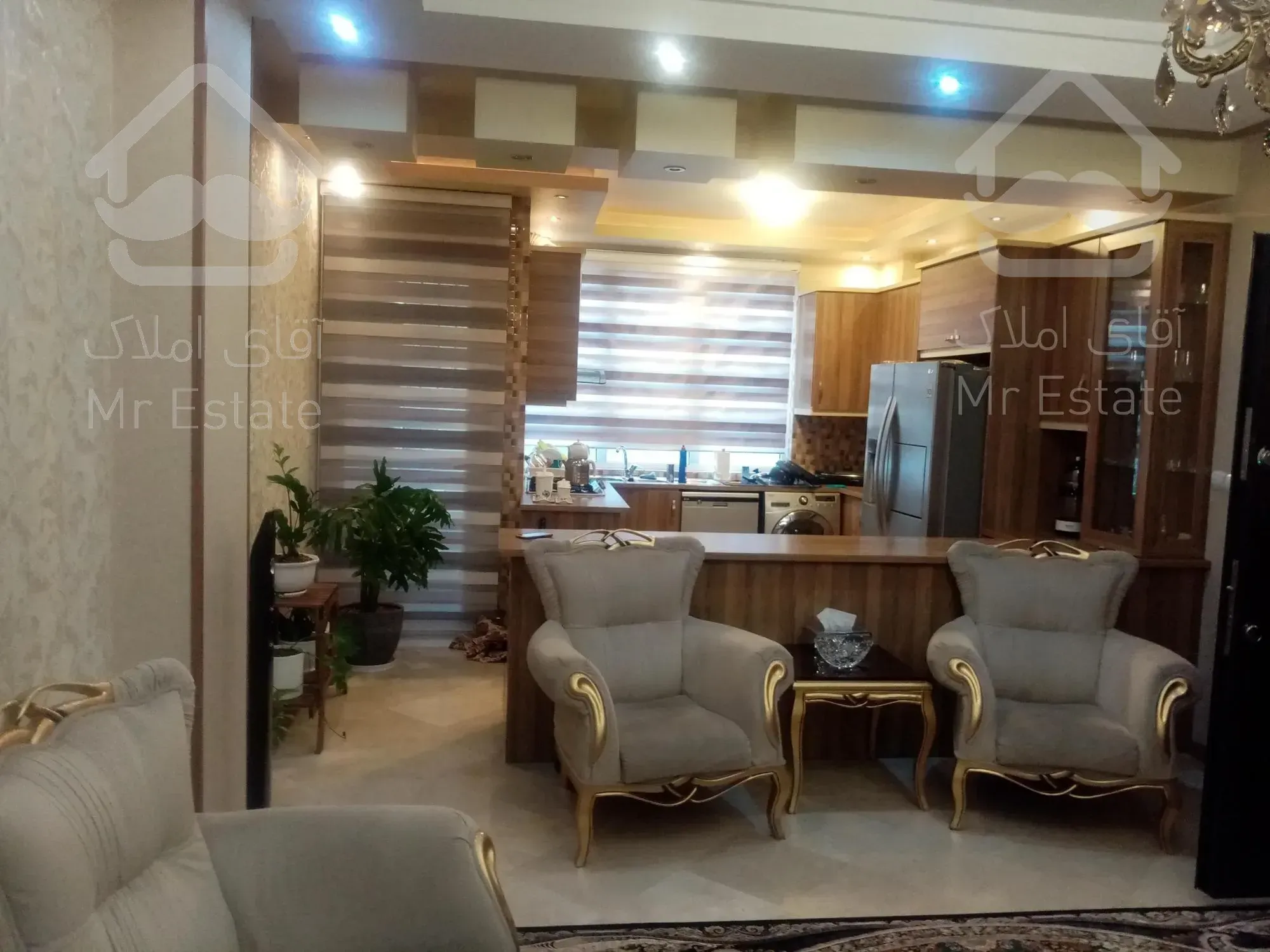 103متر فول 4ساله بر آلاله شرقی