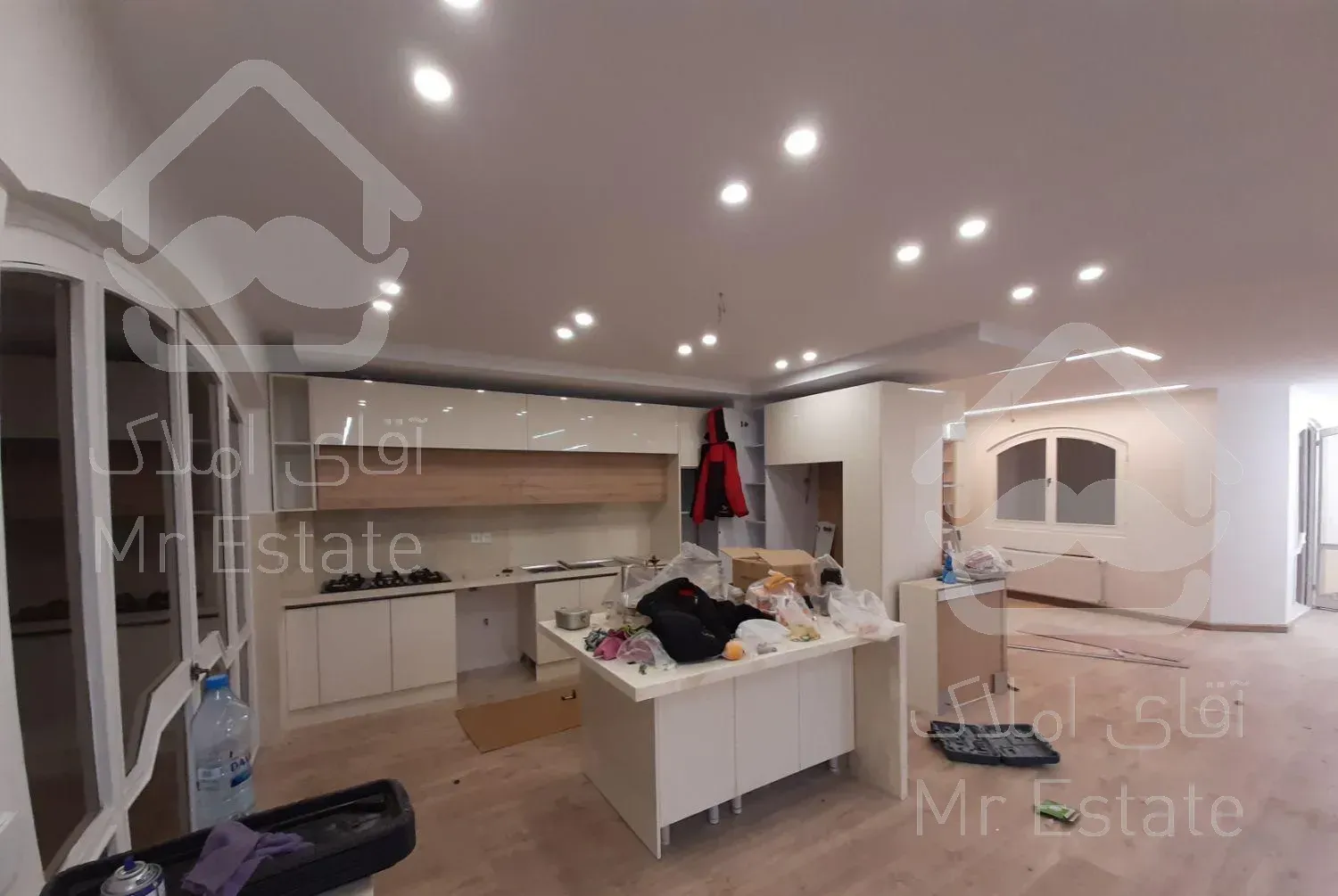 برقکار برق‌کار متخصص/کناف‌ کابینت دکور