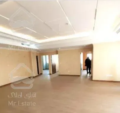 آپارتمان ۱۳۷ متر سند دار چیتگر