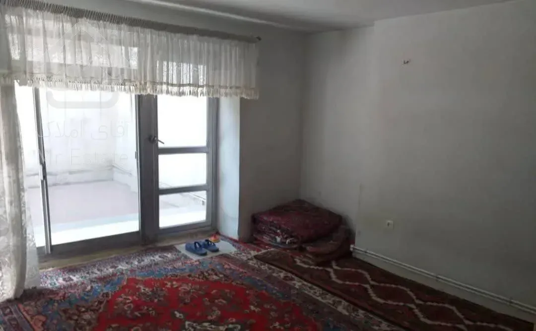 میرزای شیرازی ۹۰متر۲خوابه.تکواحدی