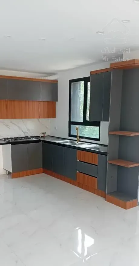 آپارتمان ۸۵ متری ۲ خواب تاپ لوکیشن