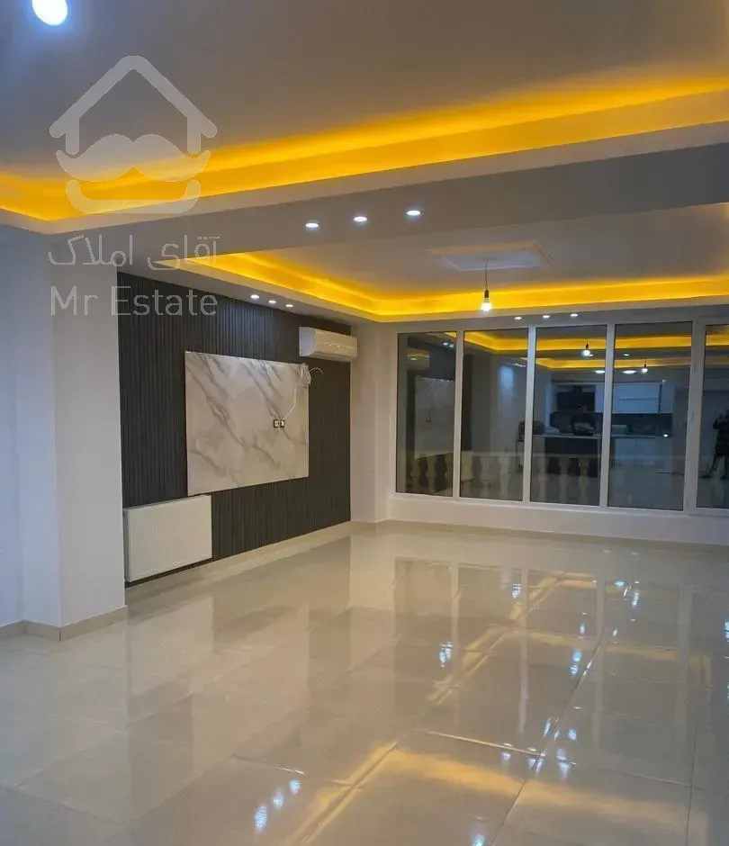 ۱۳۰. متری. ۲ خواب. سند تکمیل. ۲ سال ساخت