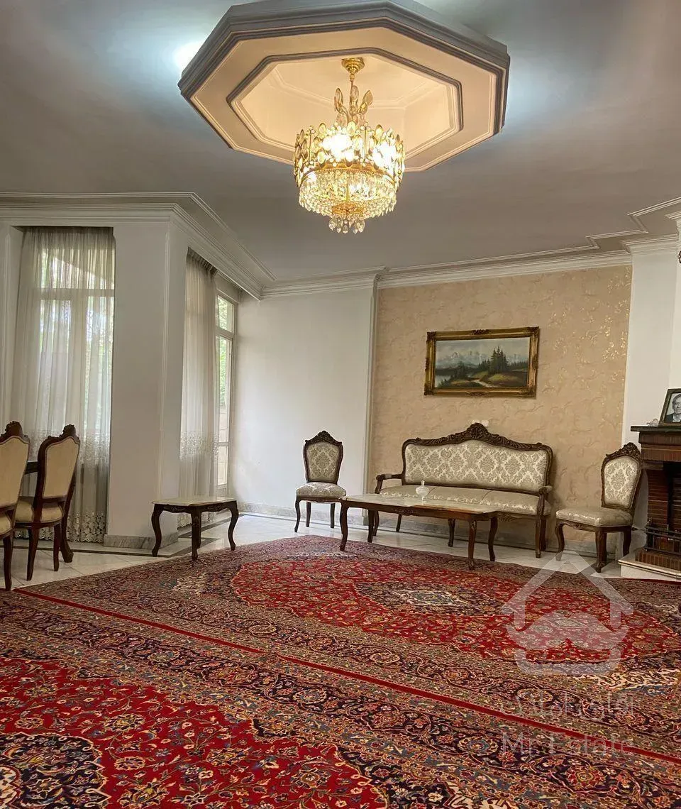 دزاشیب / ۱۳۷ متر ۲ خواب / تک واحدی / ۳ جهت نور