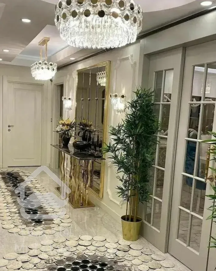 ۹۰متر دریاچه