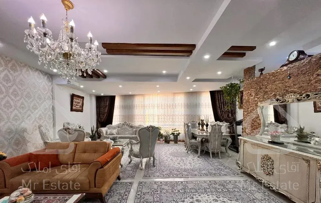 فروش/۱۸۰متر/۳خواب/خوش نقشه/ازگل