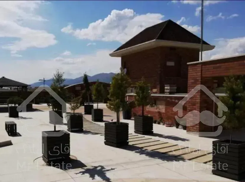 67متر فول امکانات برج  در شاهین