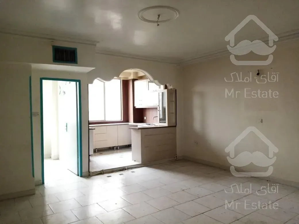 آپارتمان۶۰ متری/تک خواب/طبقه دوم/نورگیر/دسترسی عالی/سی متری جی،سبحانی