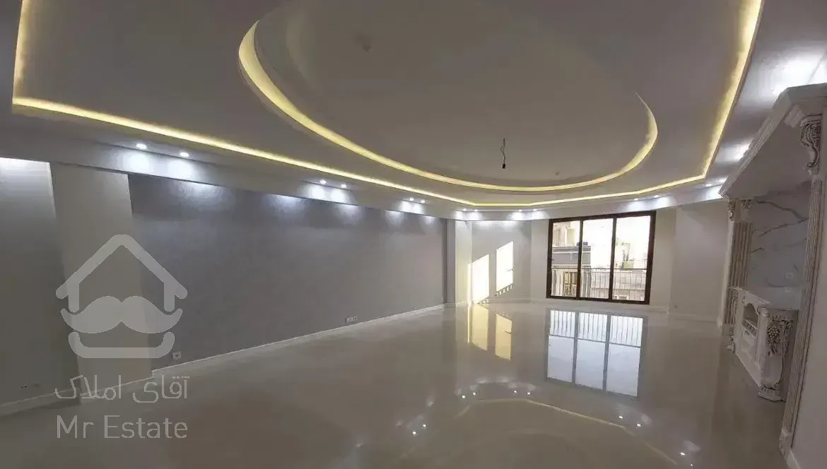 ۱۲۵ متر ۳ خواب ورودی از لابی سازنده برند منطقه