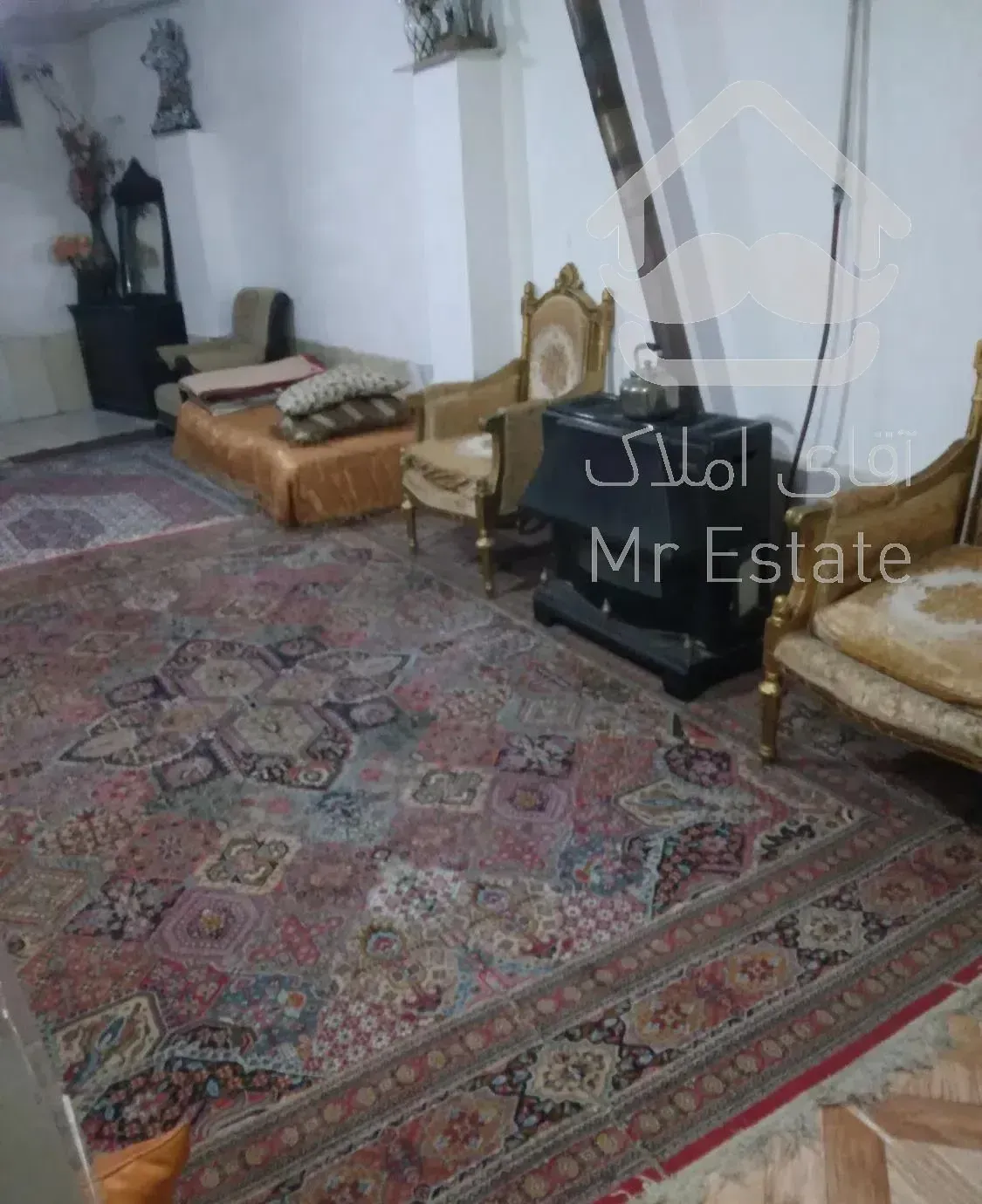 ویلا فول امکانات محیطی ارام  و خانوادگی با ویو باغچه