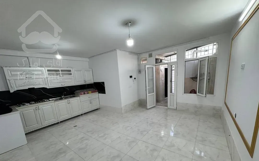 فروش آپارتمان ۶۵ متری ۱ خوابه همکف در طلاب