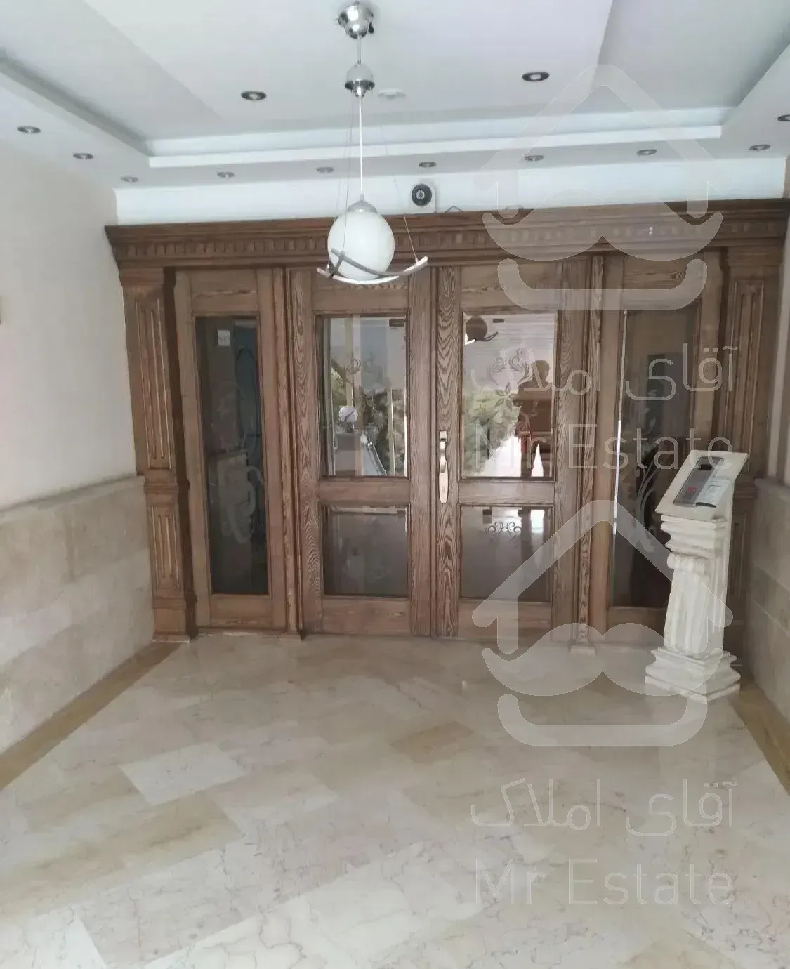 آپارتمان در برجی آرام و کم جمعیت