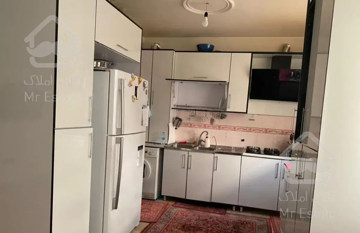 آپارتمان ۸۶ متری دوخواب سند تکبرگ دریاچه چیتگر