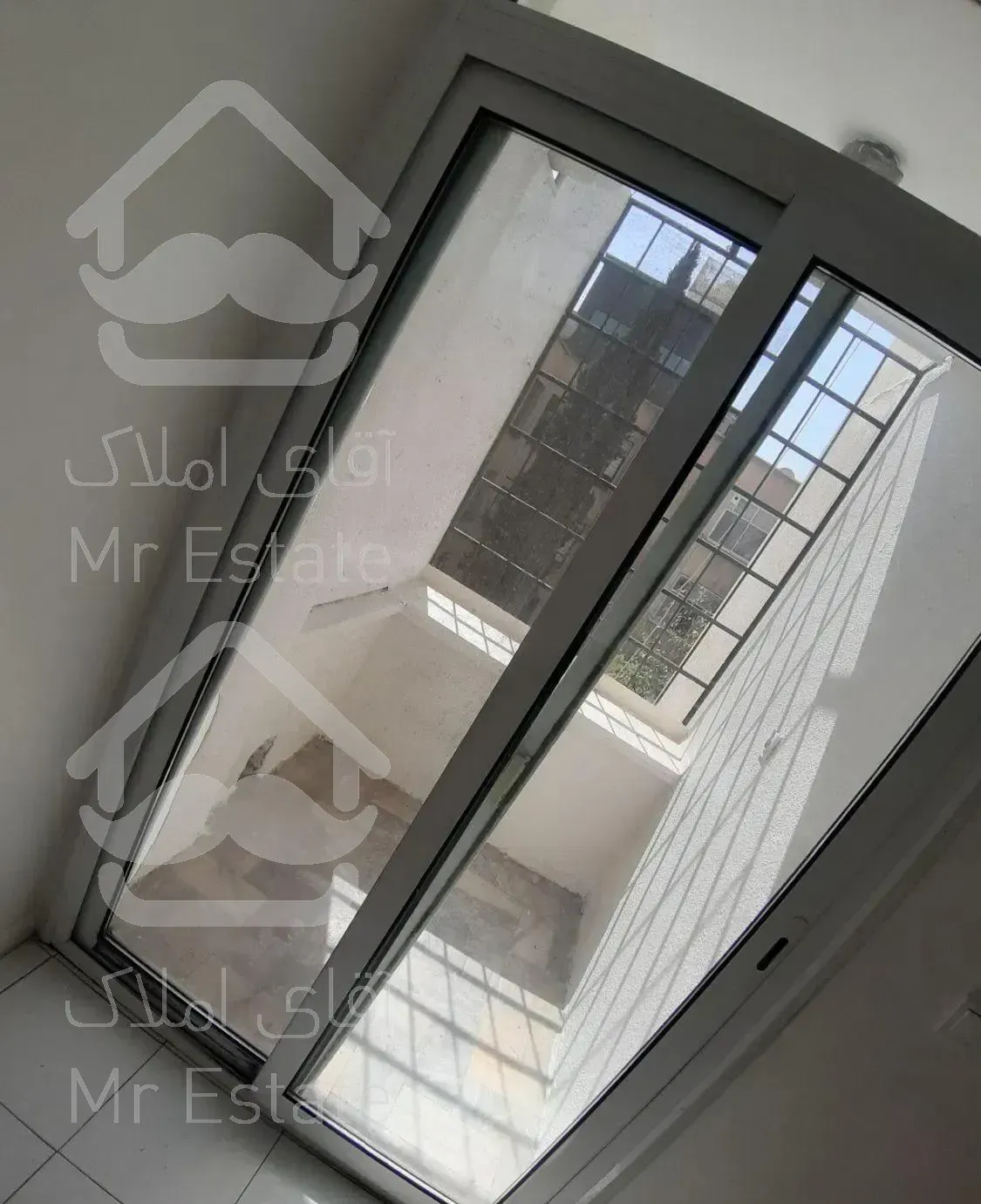 ۱۱۰ متر * ۲ خوابه * سهروردی شمالی