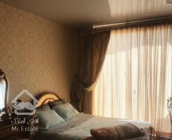 معاوضه ویلایی 3طبقه 560متر10اتاق سوییت 50 تخت