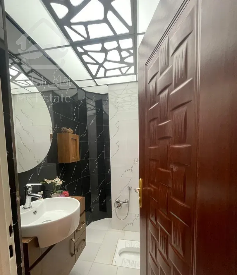 رهن آپارتمان ۱۳۰ متری ۳ خوابه در حکمت