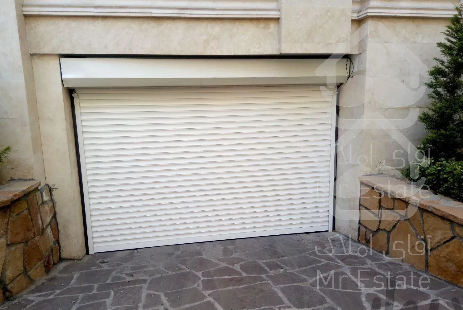 نصب و تعمیرات کرکره برقی و انواع درب های اتوماتیک