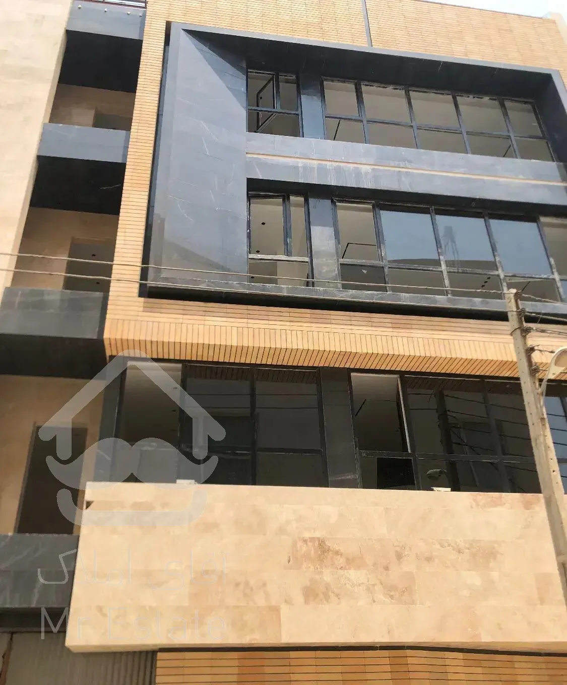 آپارتمان ۱۶۵ م‌/کوی بندر/ نوساز کلید نخورده