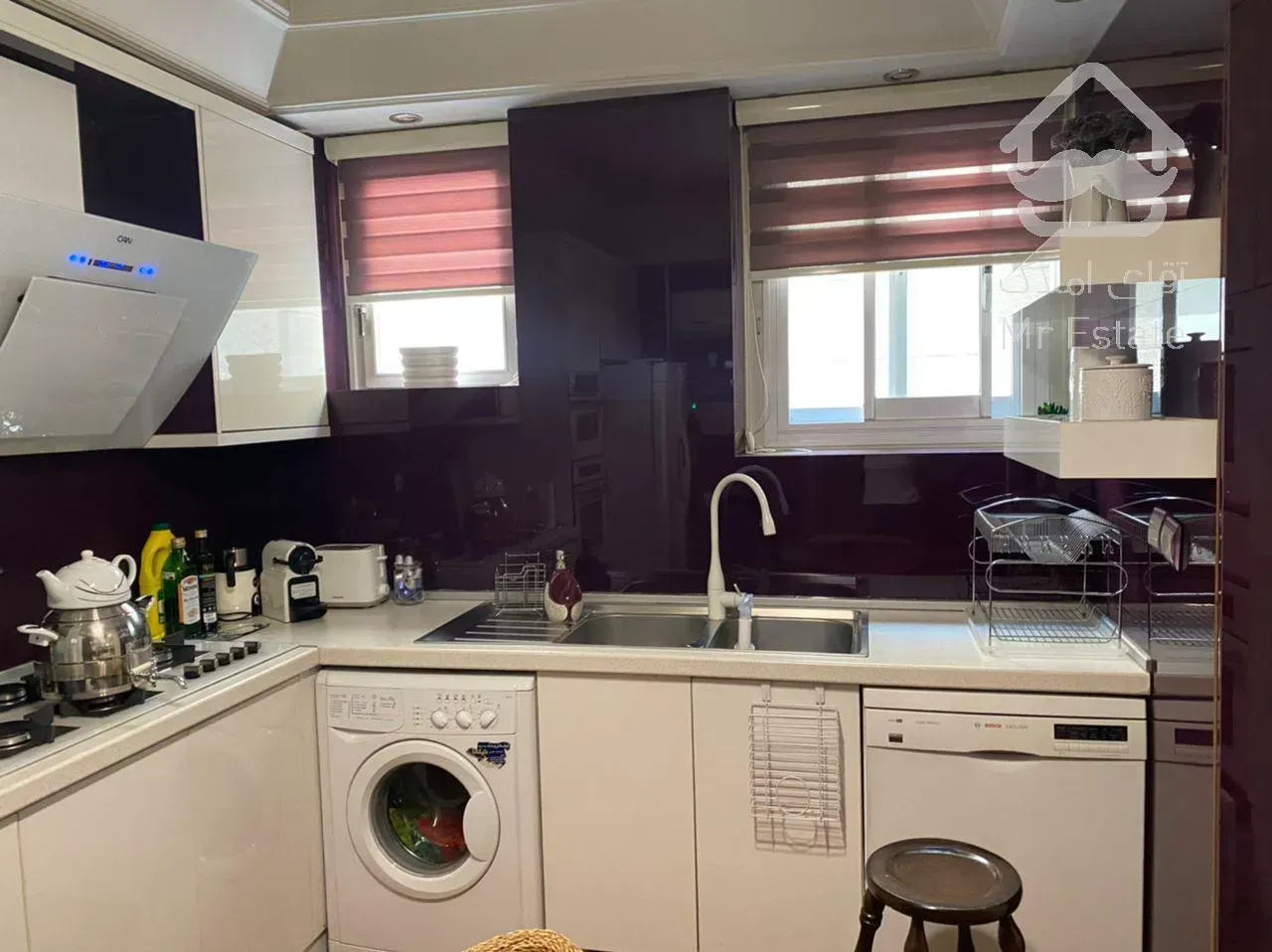 اجاره فول مبله فول فرنیش ۱۴۰متر سه خواب. قیطریه. فقط خانواده