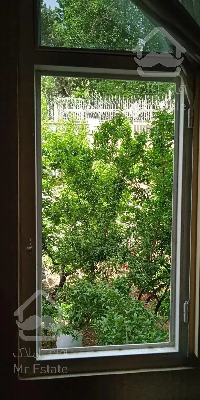 ۸۵متر،چسبیده به جنگل لویزان،دنج و آرام