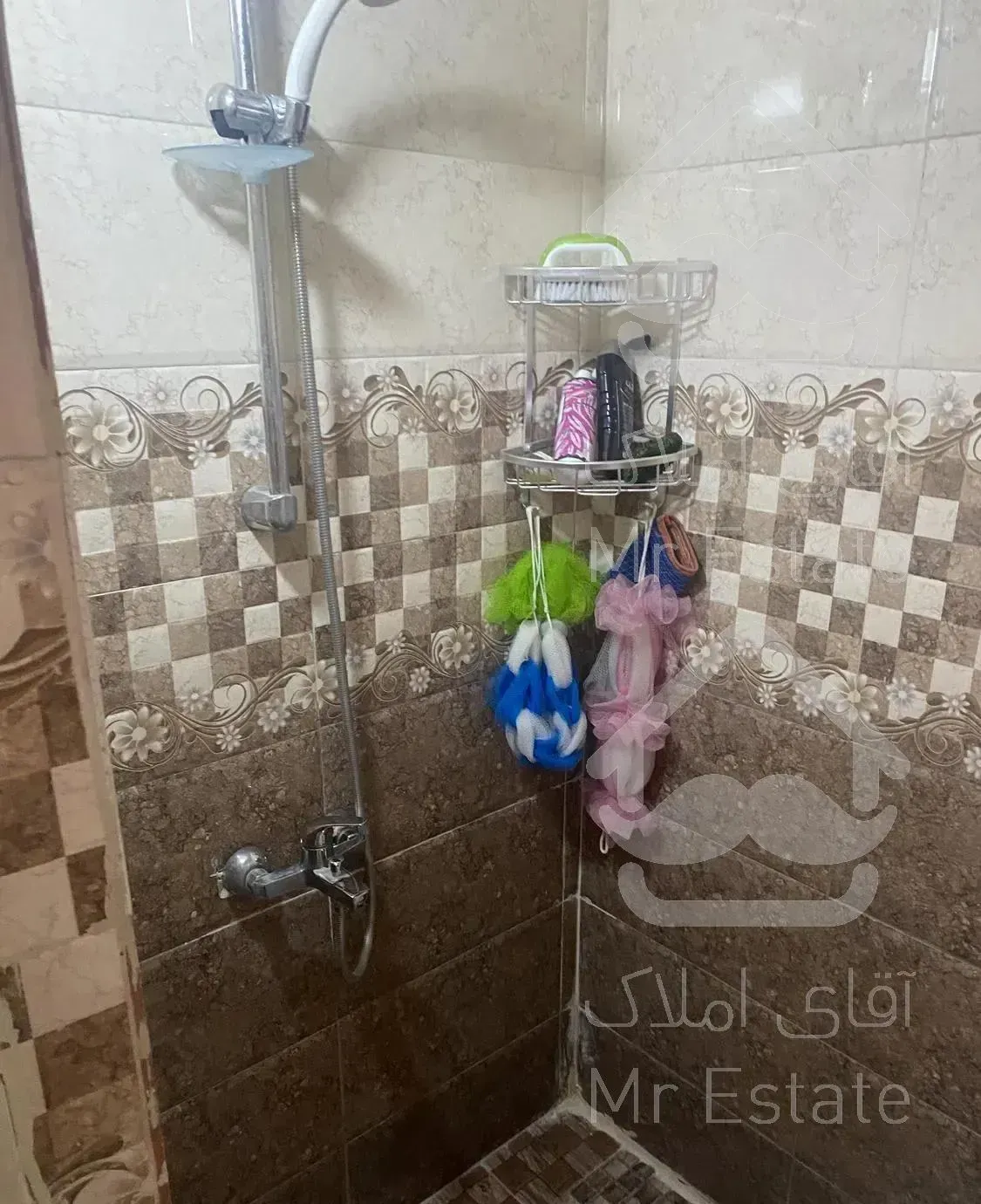 ۴۶متر دهقان محصل با پارکینگ